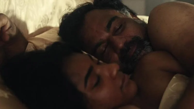 Кадры из сериала Шантарам (2022)